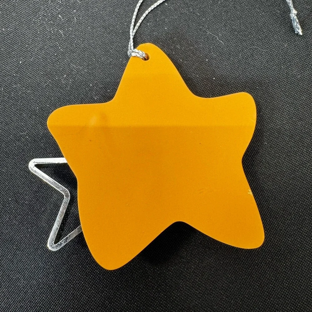 AVON COOKIE CUTTER CUTIES STAR ORNAMENT‎ Pre-owned